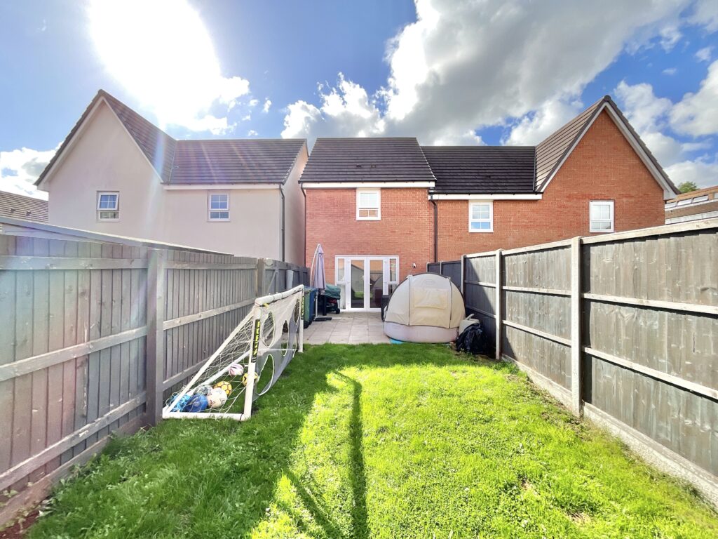 Buttermere Close, Yarnfield, ST15