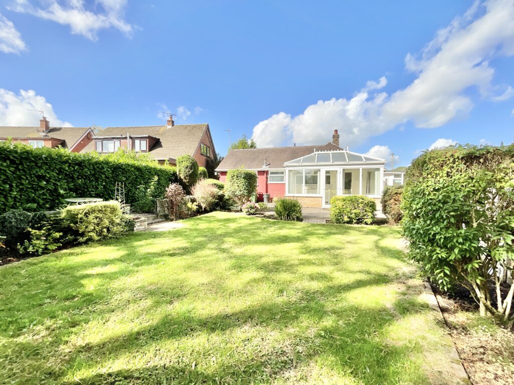 Highlows Lane, Yarnfield, ST15