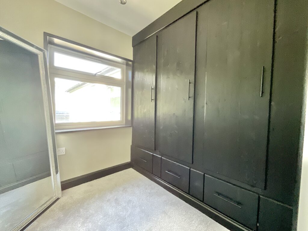 Long Lane, Derrington, ST18