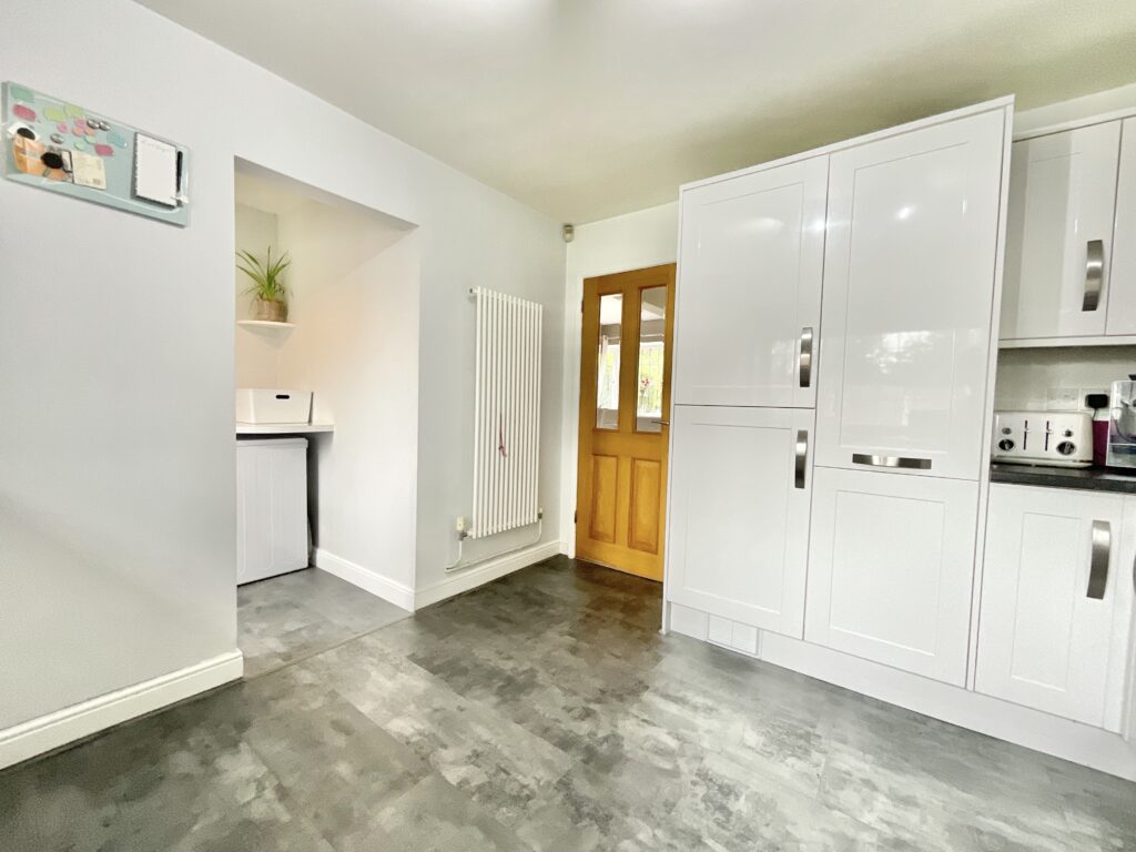 Highlows Lane, Yarnfield, ST15