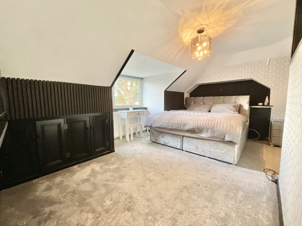 Long Lane, Derrington, ST18