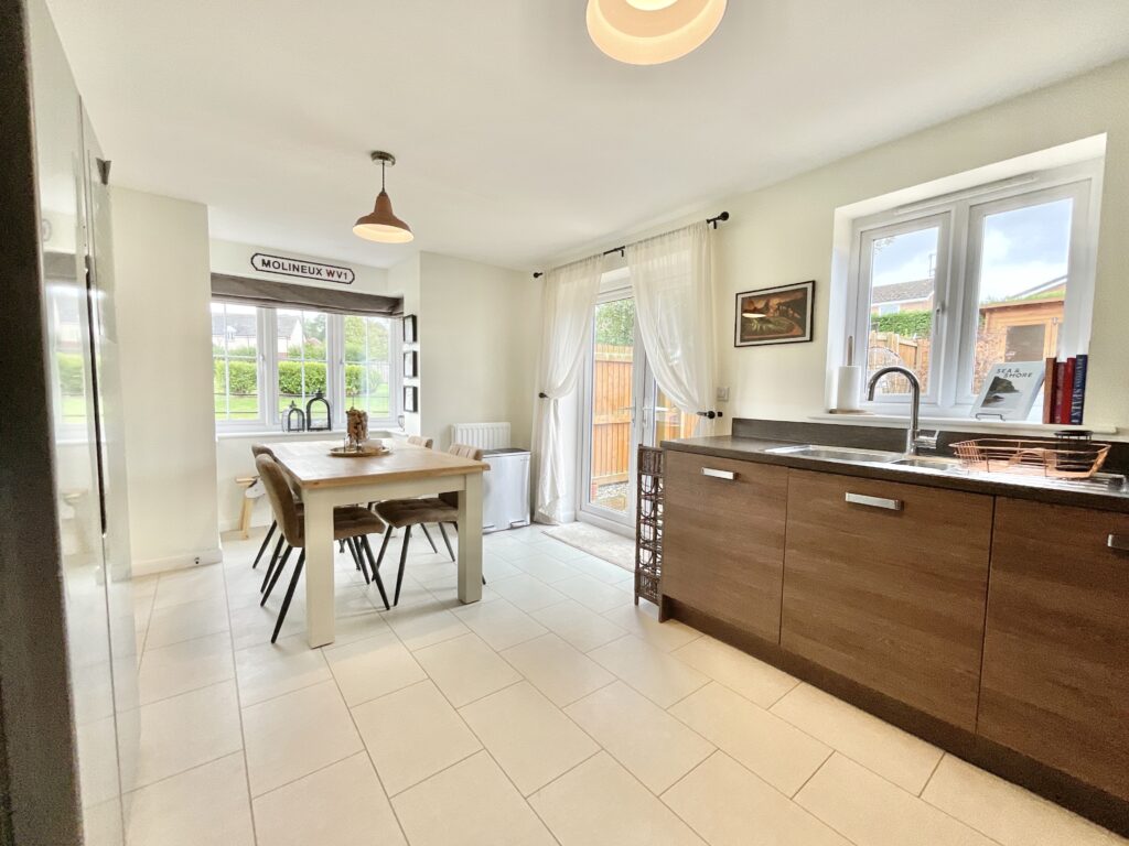 Saddler Grove, Eccleshall, ST21