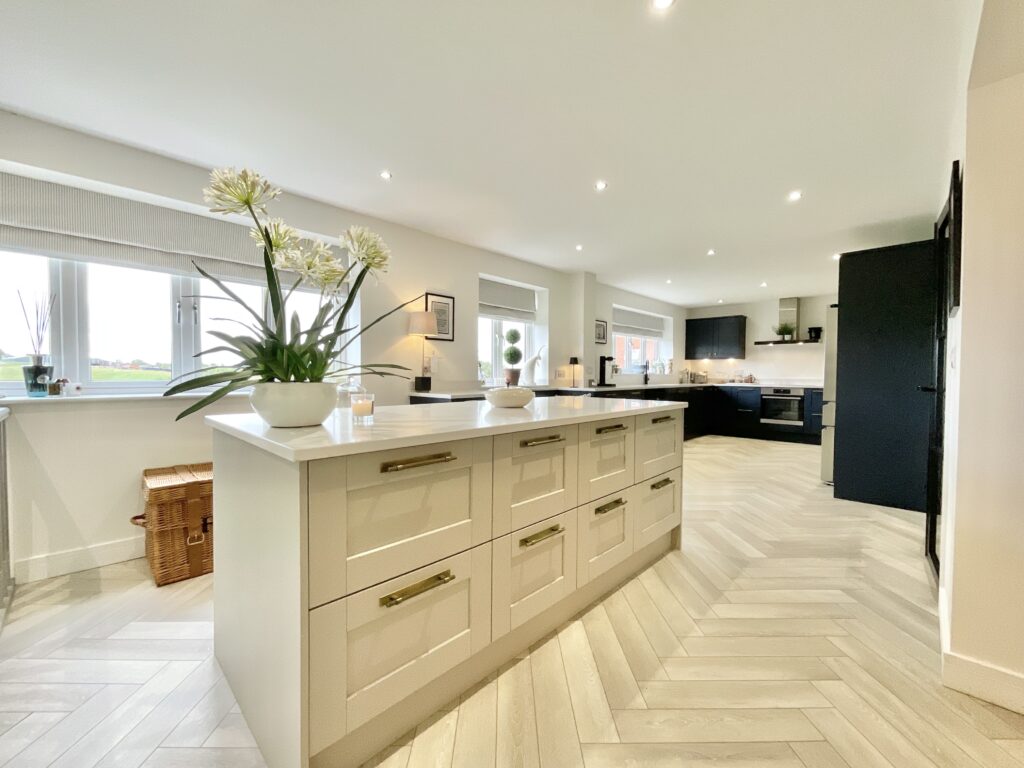 Stafford Road, Woodseaves, ST20
