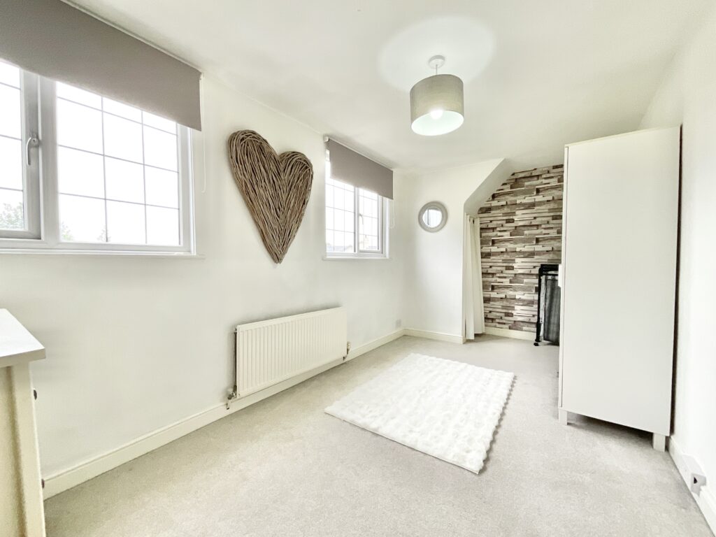 Highlows Lane, Yarnfield, ST15