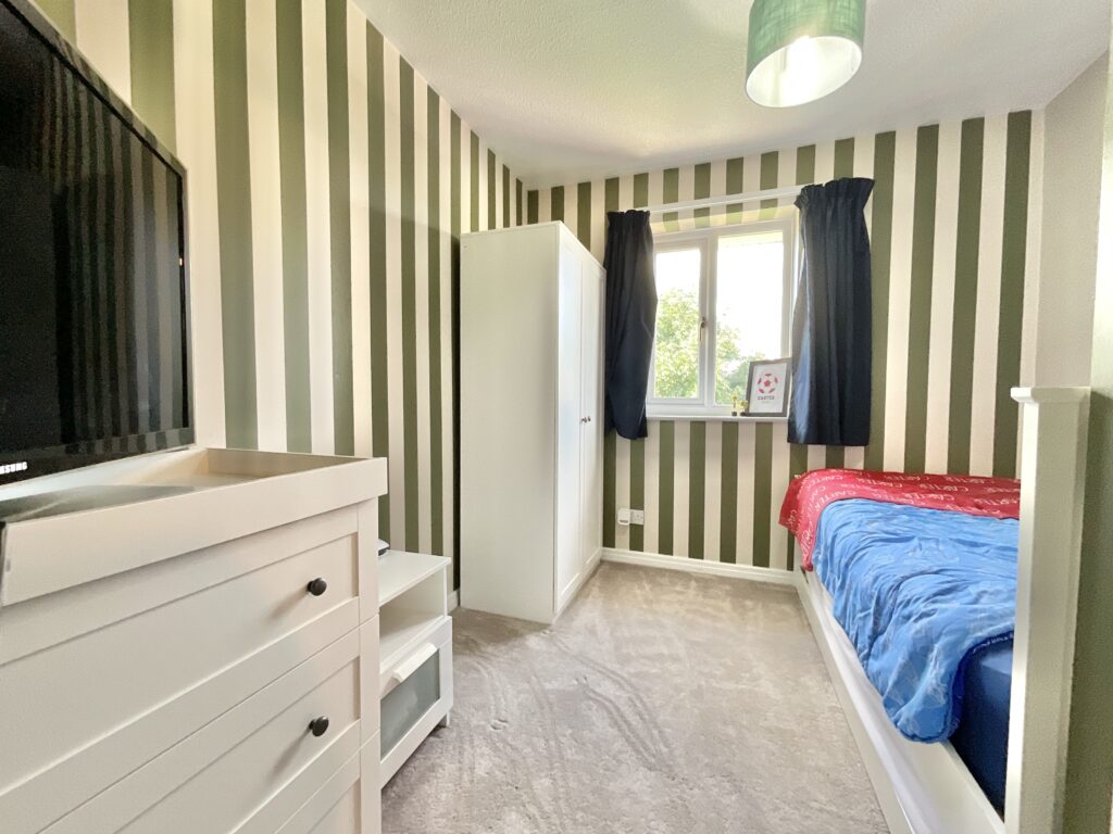 Potters Avenue, Yarnfield, ST15