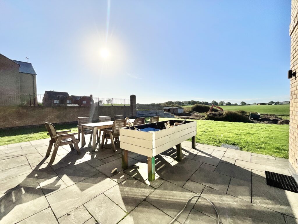 Stafford Road, Woodseaves, ST20