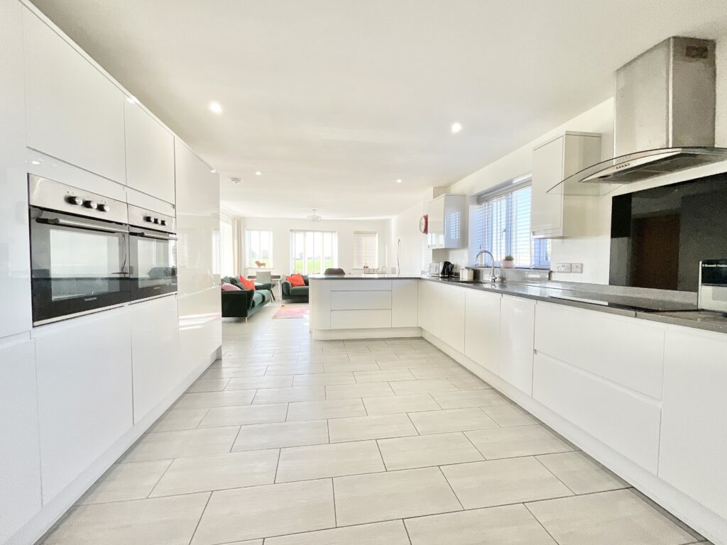 Stafford Road, Woodseaves, ST20