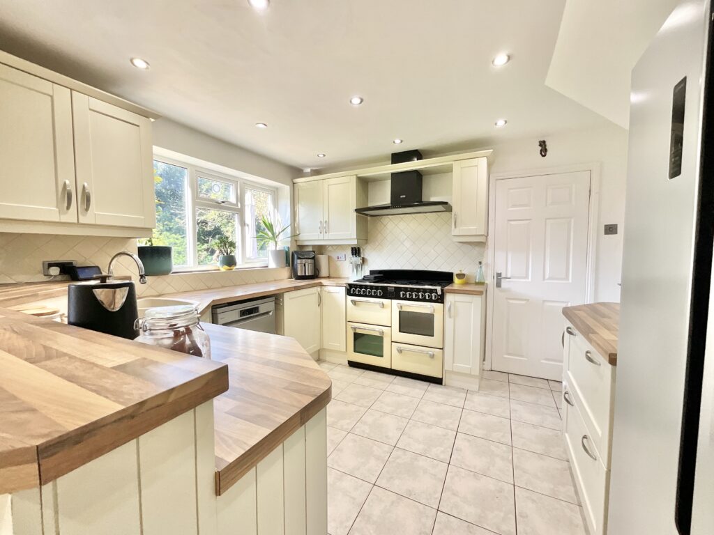 Gorse Crescent, Loggerheads, TF9