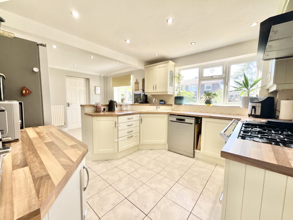 Gorse Crescent, Loggerheads, TF9