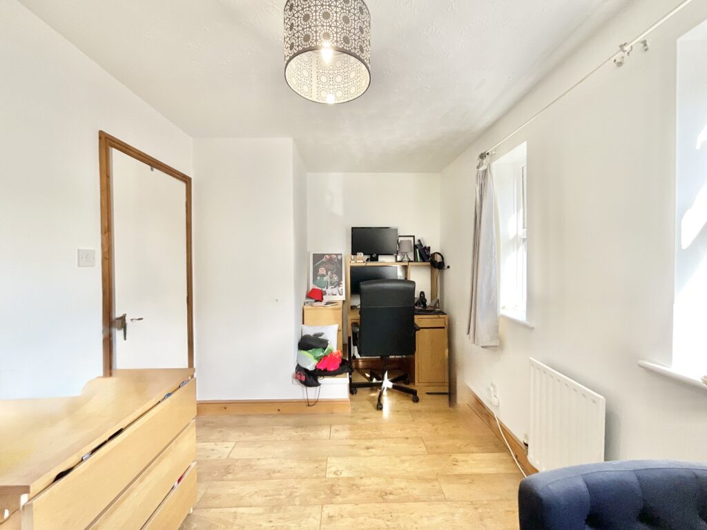 Chestnut Grove, Stone, ST15