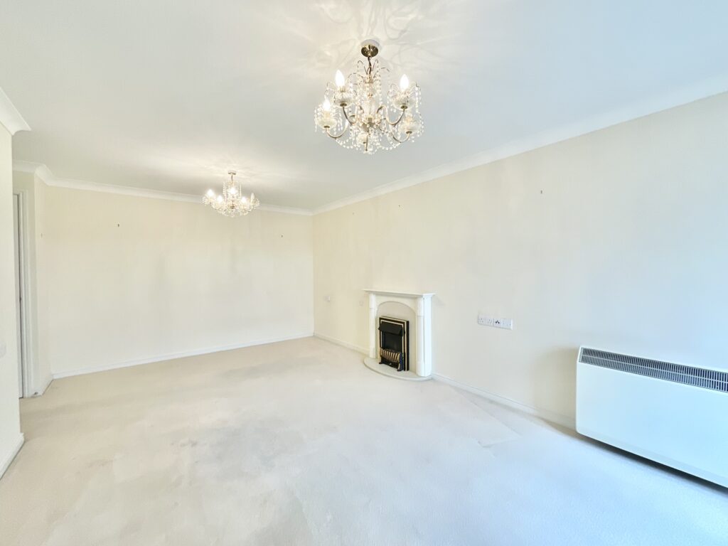 Crown Street, Stone, ST15