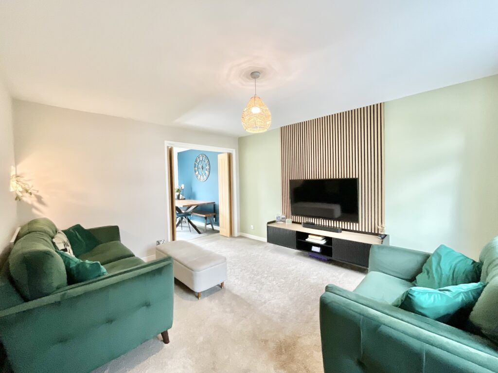 Caldervale Drive, Stafford, ST17