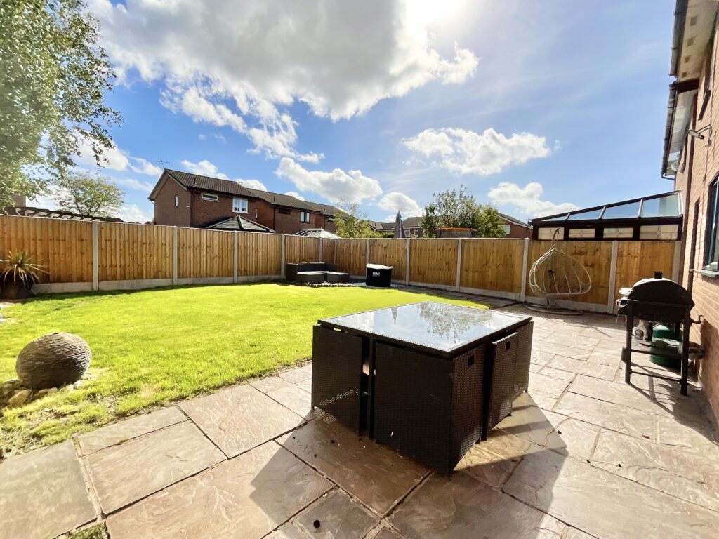 Elmstead Crescent, Crewe, CW1