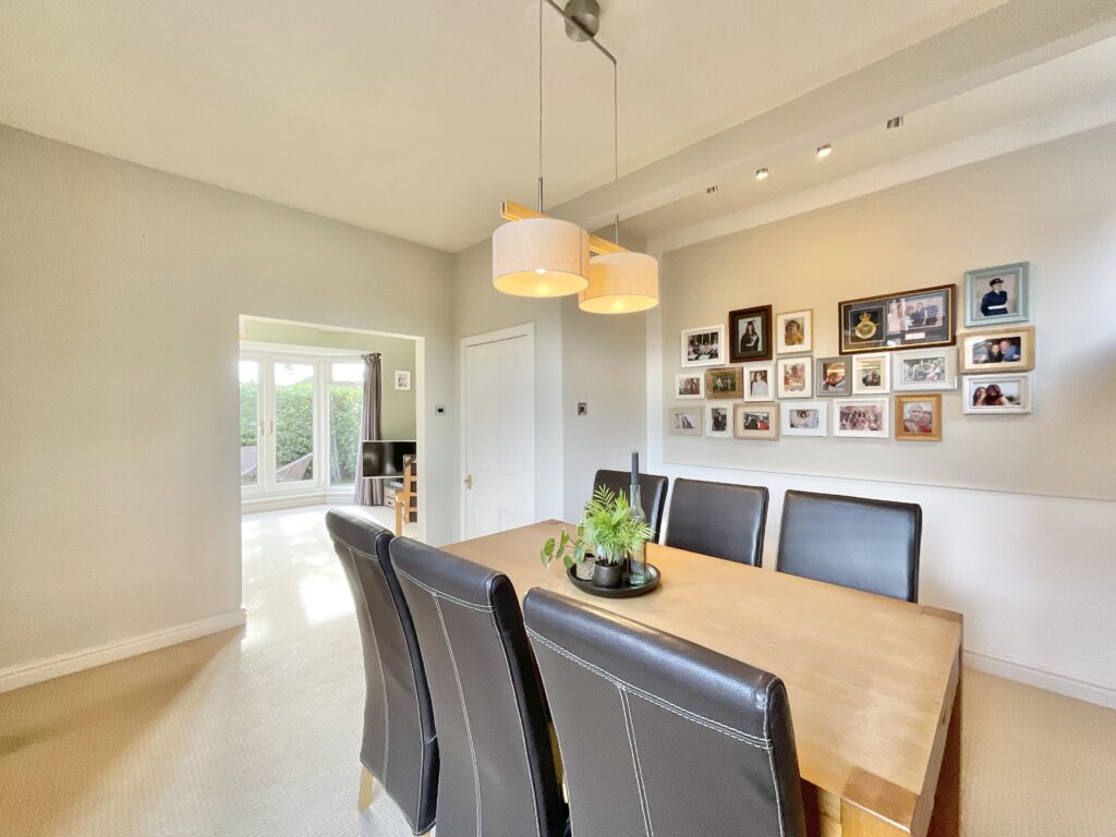 Main Road, Shavington, CW2