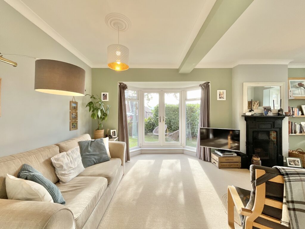 Main Road, Shavington, CW2