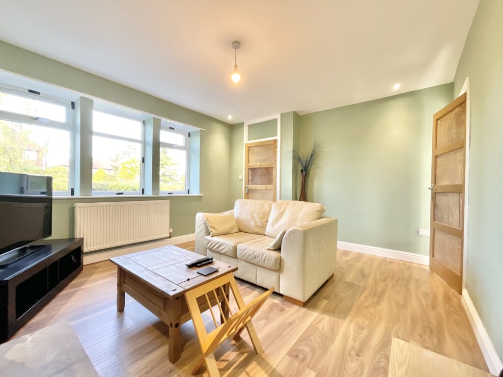 Woodford Close, Crewe, CW2