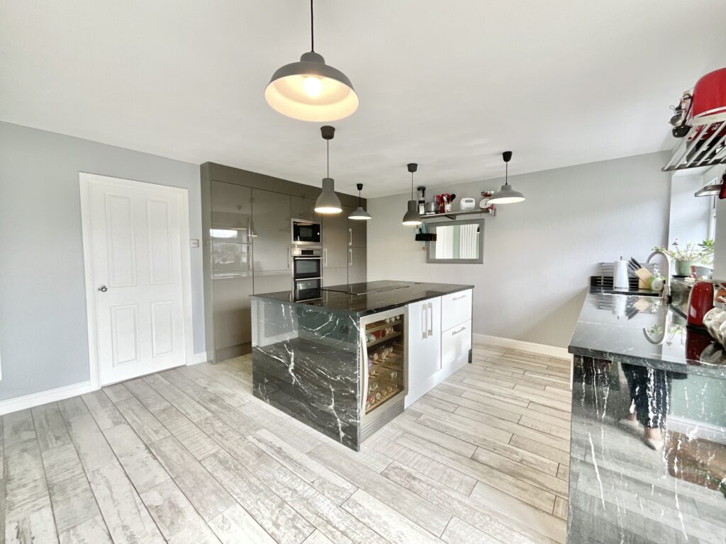 Roseway, Rugeley, WS15