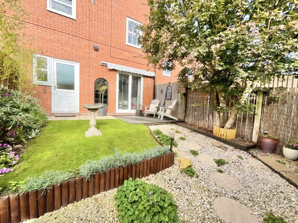 Byron Walk, Nantwich, CW5