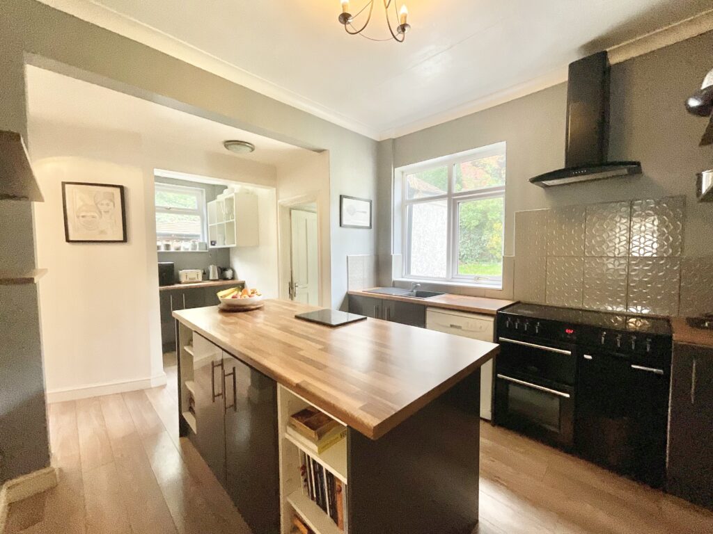 The Avenue, Newcastle, ST5