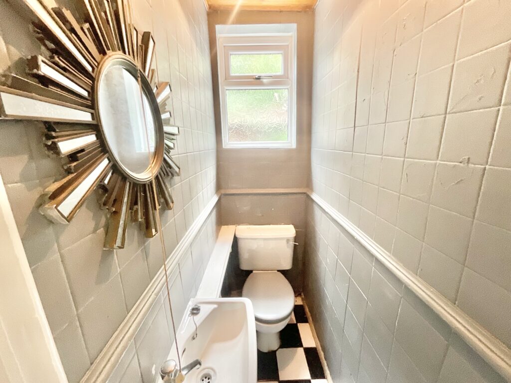 The Avenue, Newcastle, ST5