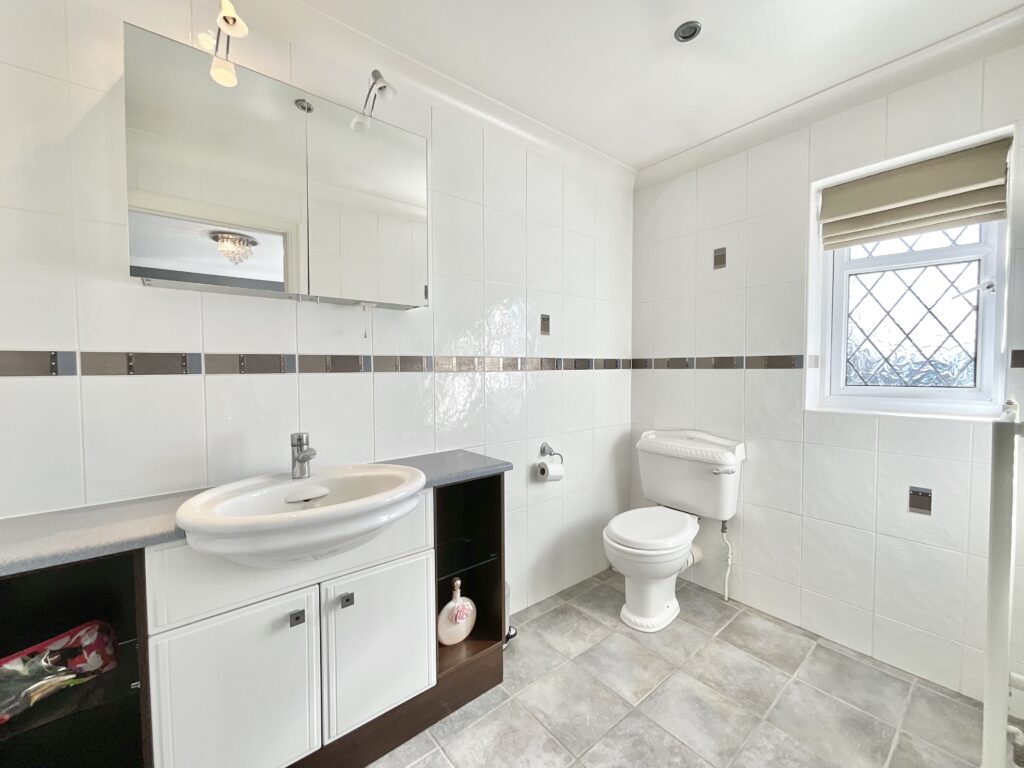 Top Road, Acton Trussell, ST17