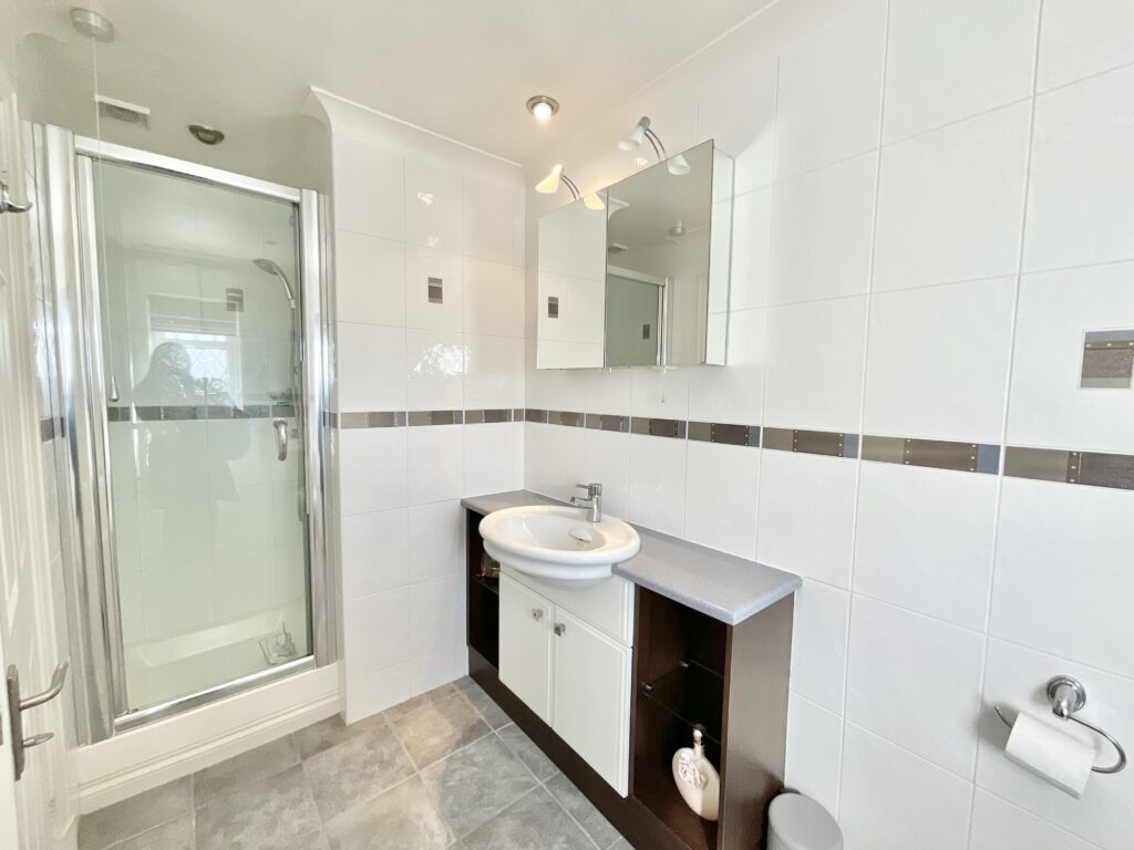 Top Road, Acton Trussell, ST17
