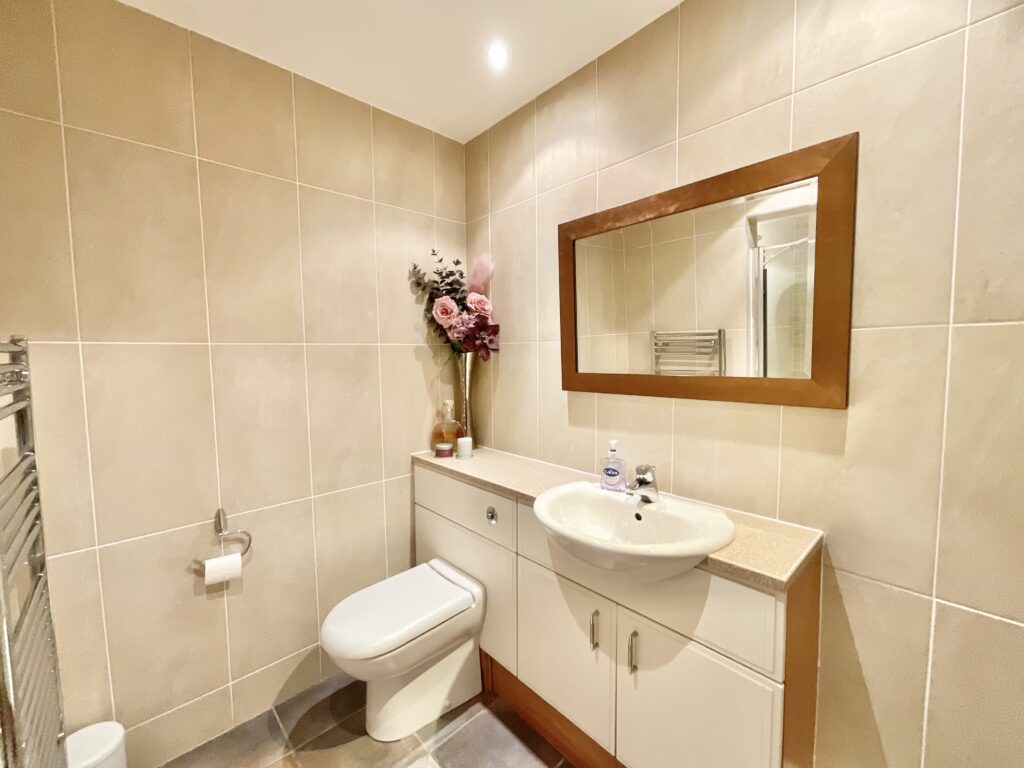 Top Road, Acton Trussell, ST17