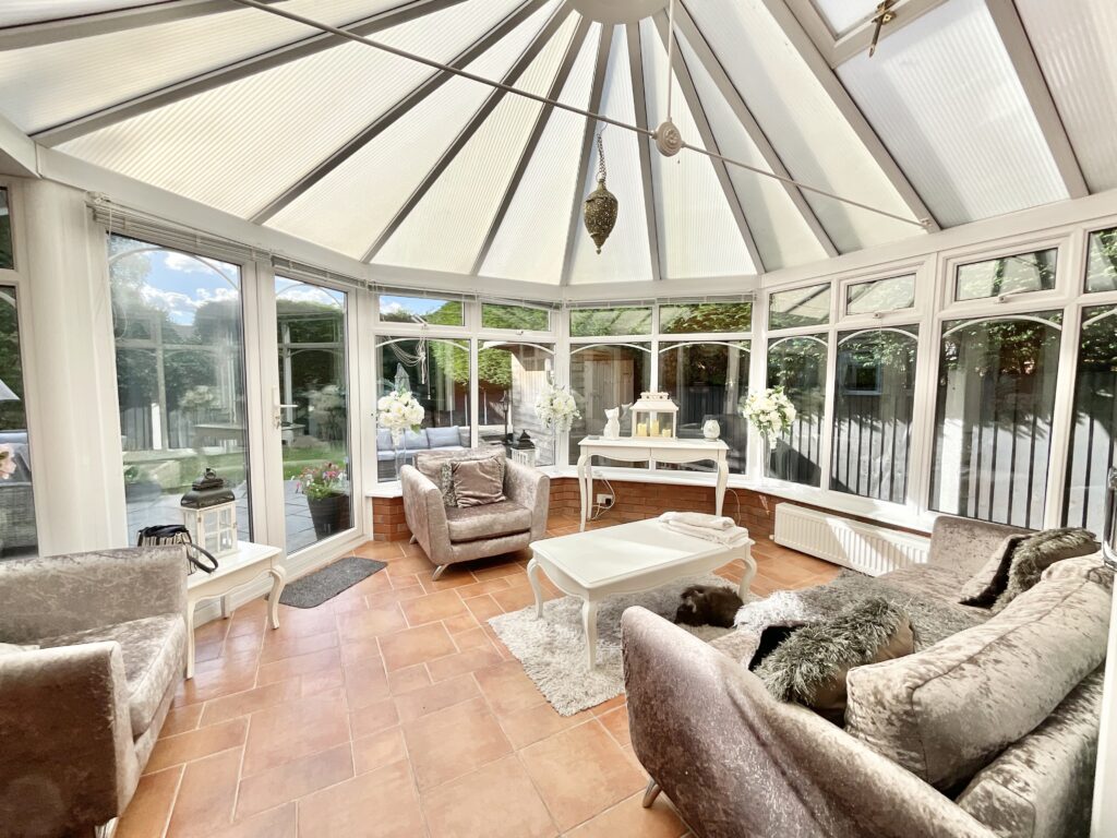 Top Road, Acton Trussell, ST17