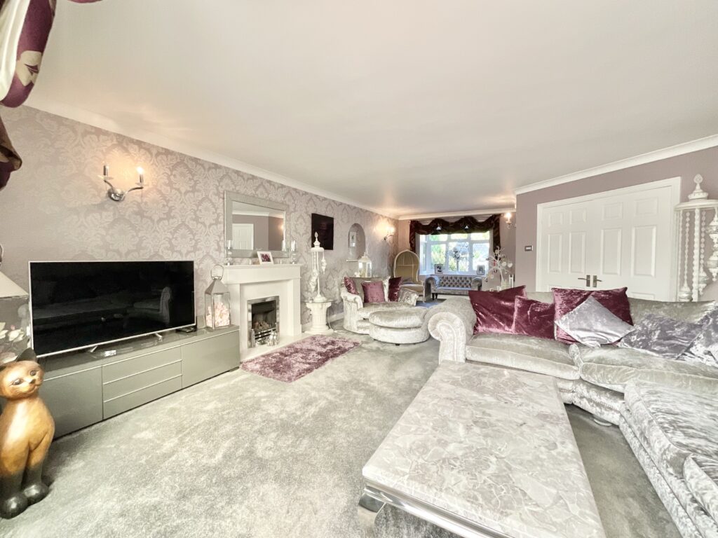 Top Road, Acton Trussell, ST17