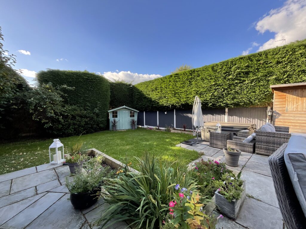 Top Road, Acton Trussell, ST17