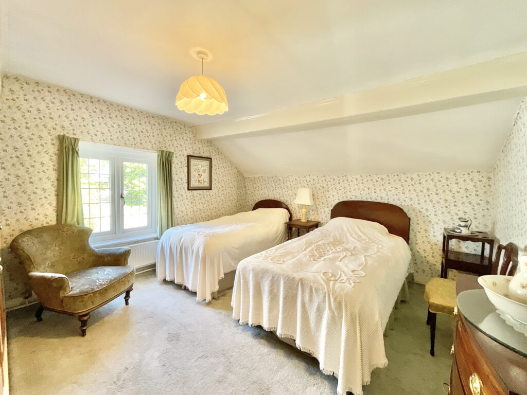 Longton Road, Barlaston, ST12