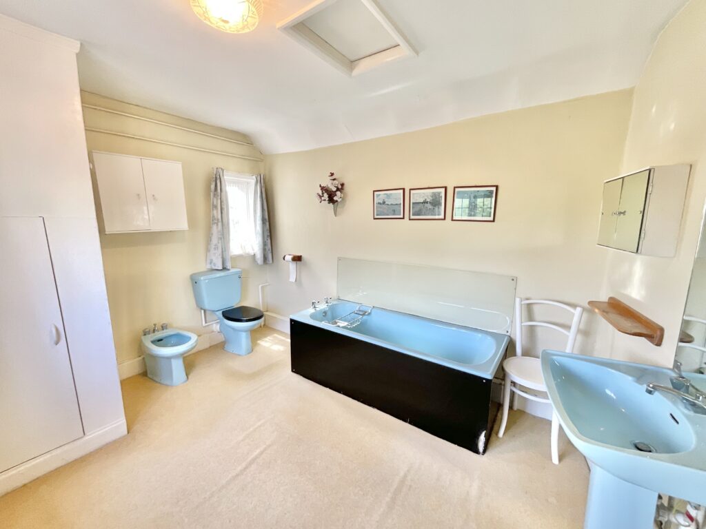 Longton Road, Barlaston, ST12