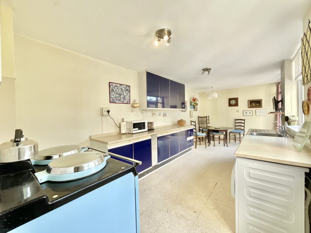Longton Road, Barlaston, ST12