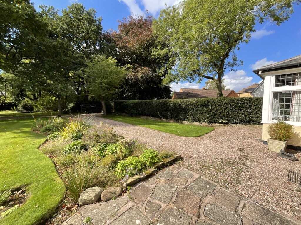 Longton Road, Barlaston, ST12