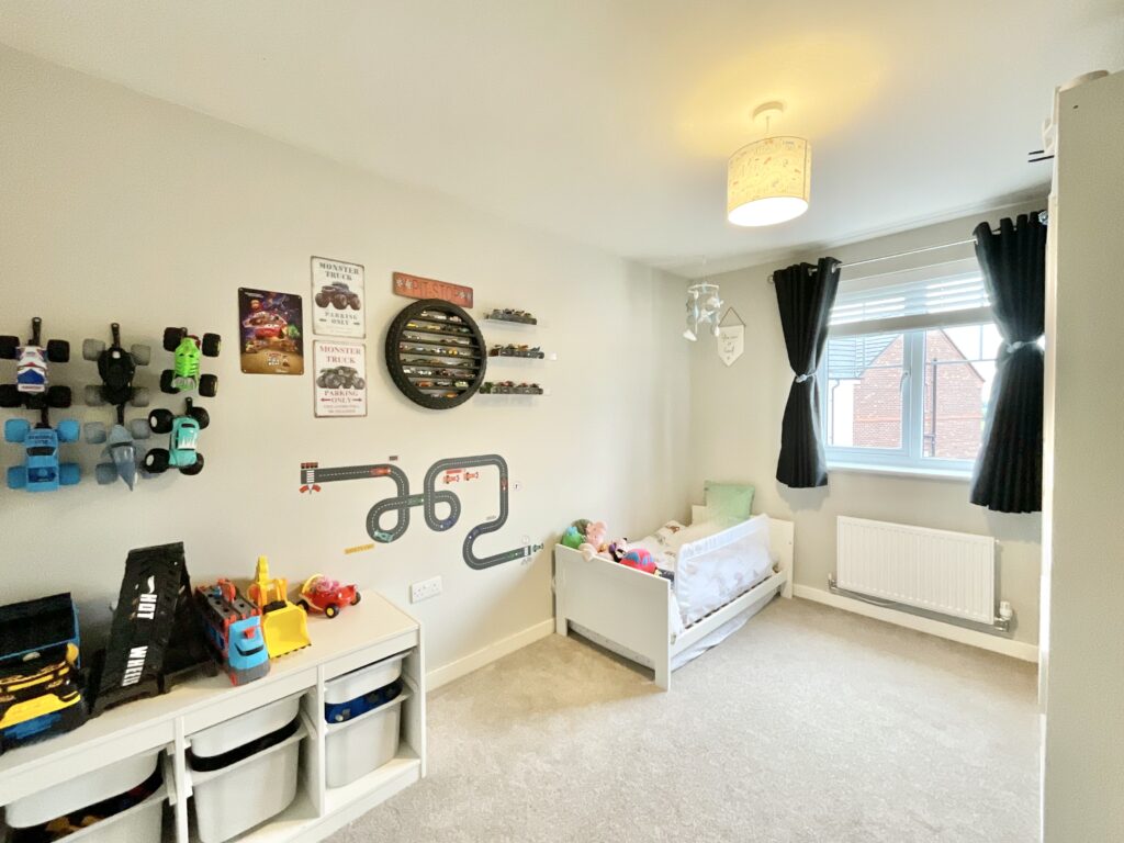 Harris View, Stone, ST15
