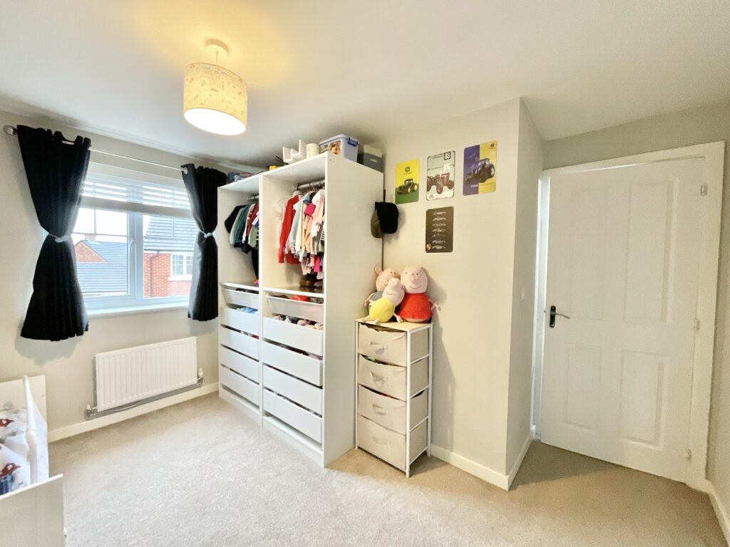 Harris View, Stone, ST15