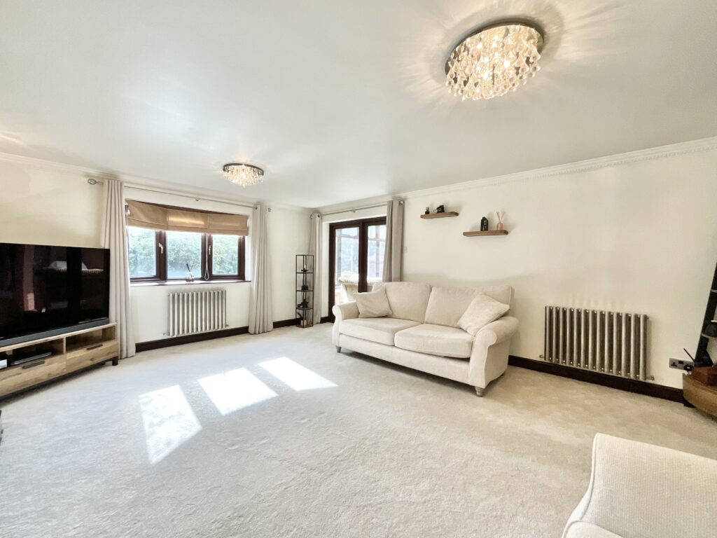 Barnes Croft, Hilderstone, ST15