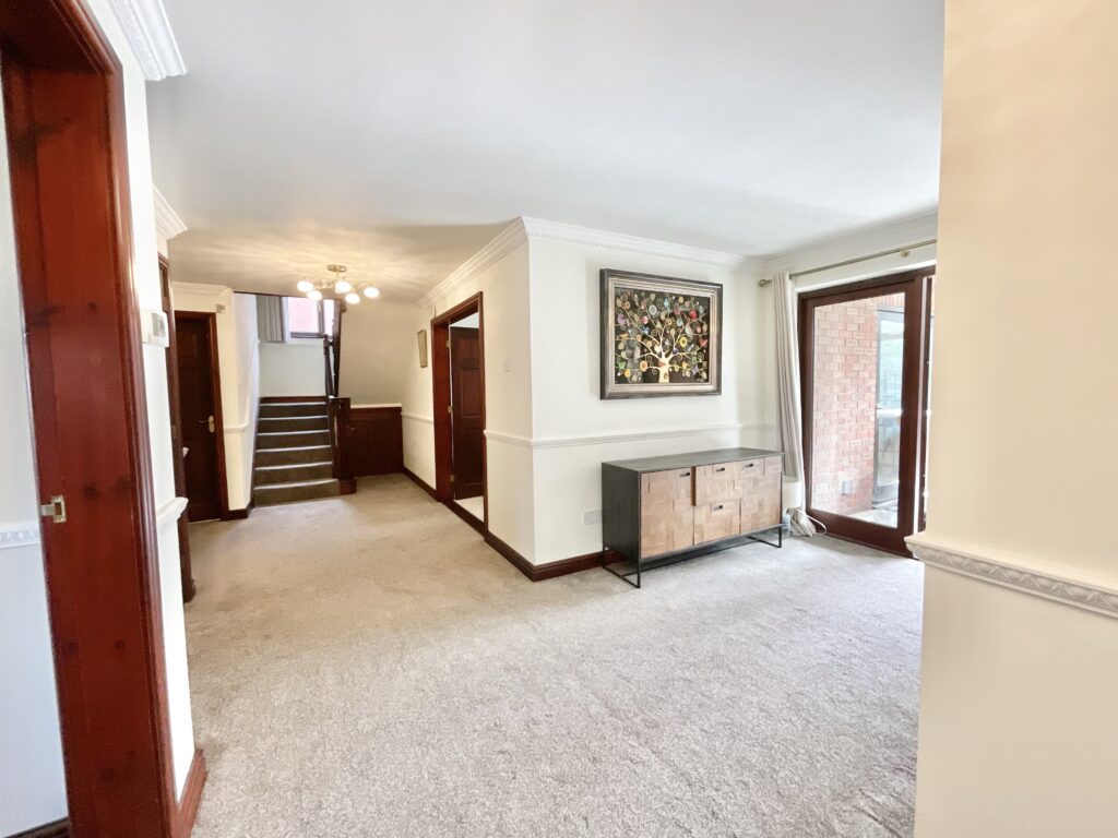 Barnes Croft, Hilderstone, ST15