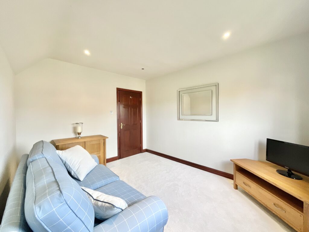 Barnes Croft, Hilderstone, ST15