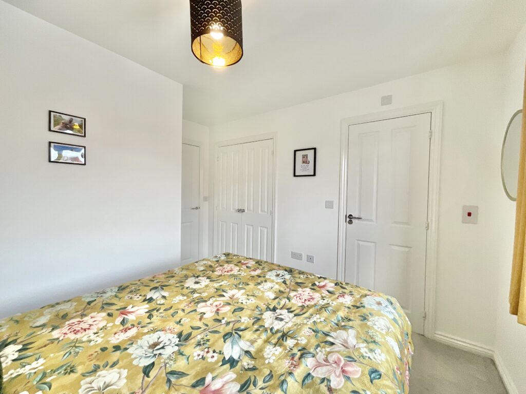 Burbank Burrow, Stafford, ST16