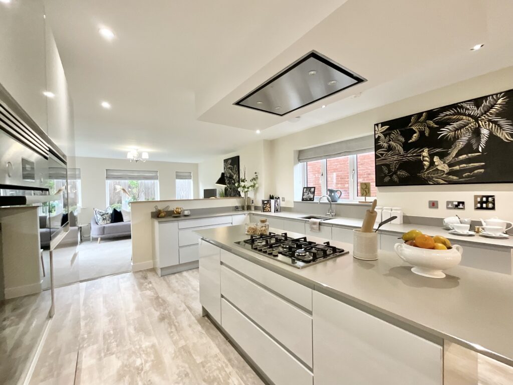14 Meadowside View, Alton, Stoke-on-Trent, ST10 4FL