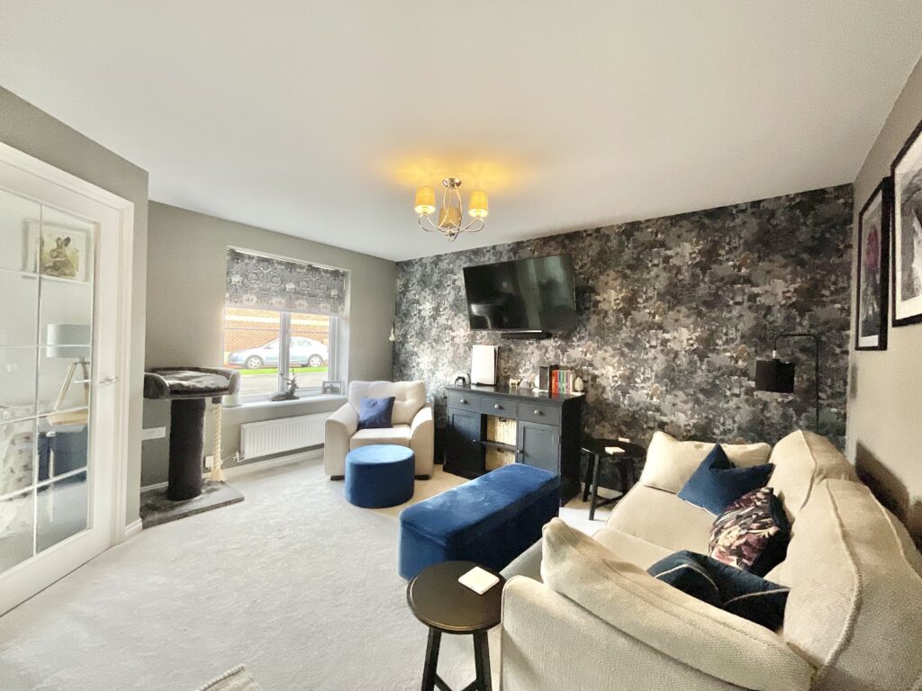 Burbank Burrow, Stafford, ST16