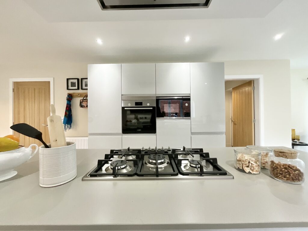 14 Meadowside View, Alton, Stoke-on-Trent, ST10 4FL