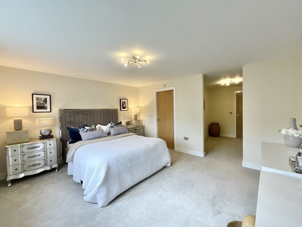 14 Meadowside View, Alton, Stoke-on-Trent, ST10 4FL