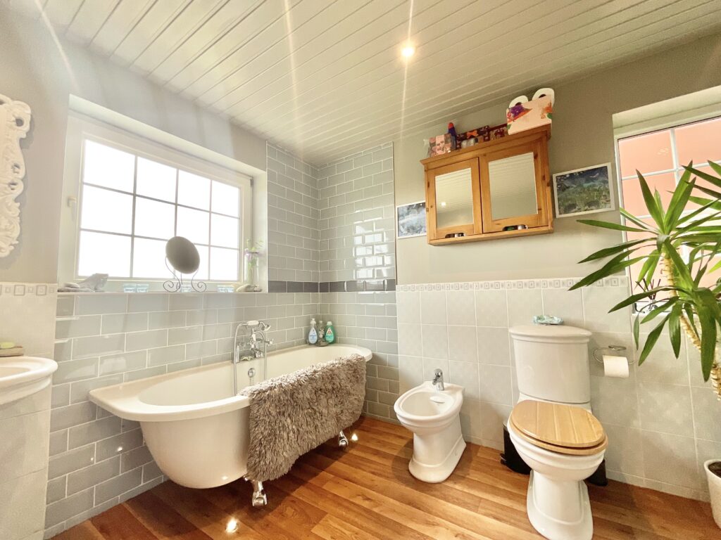 Moorlands Drive, Wybunbury, CW5