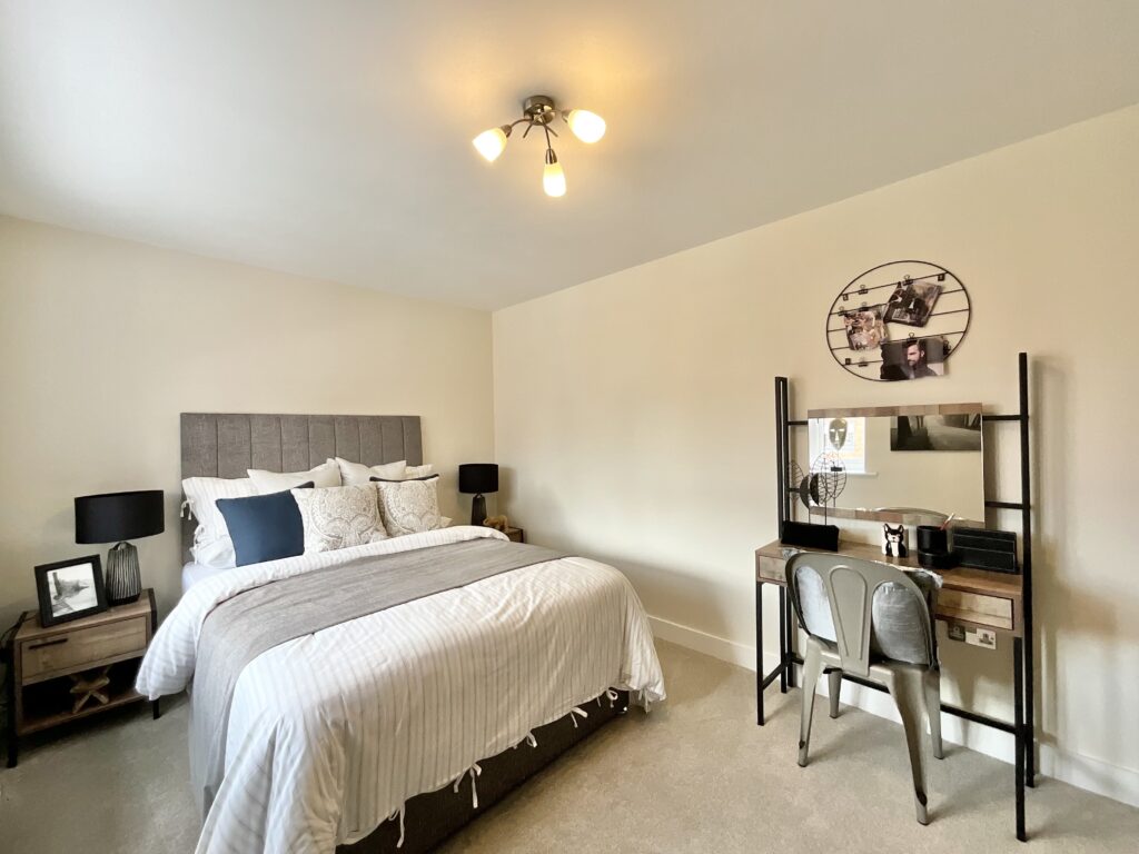 14 Meadowside View, Alton, Stoke-on-Trent, ST10 4FL