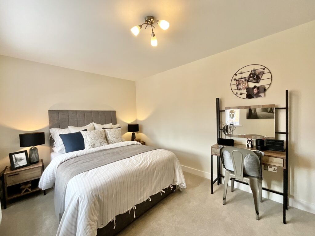 14 Meadowside View, Alton, Stoke-on-Trent, ST10 4FL