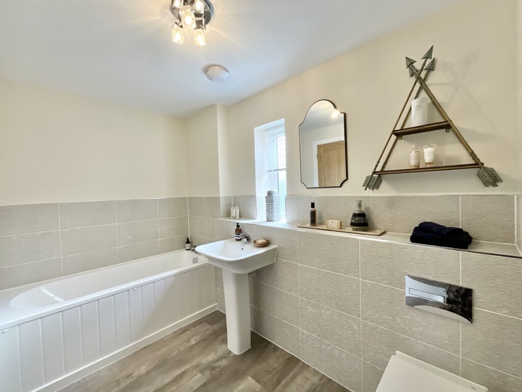 14 Meadowside View, Alton, Stoke-on-Trent, ST10 4FL