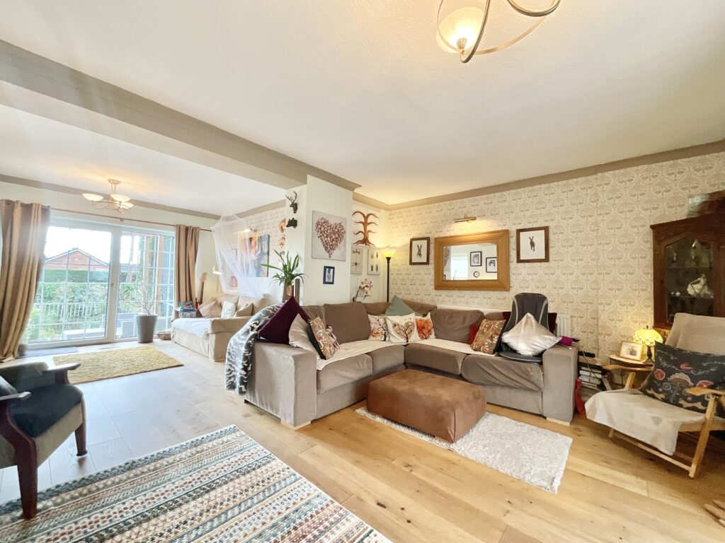 Moorlands Drive, Wybunbury, CW5
