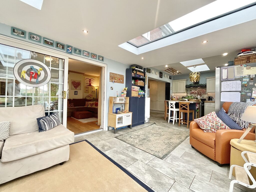 Moorlands Drive, Wybunbury, CW5